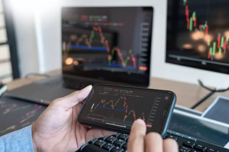how are brokerage fees calculated